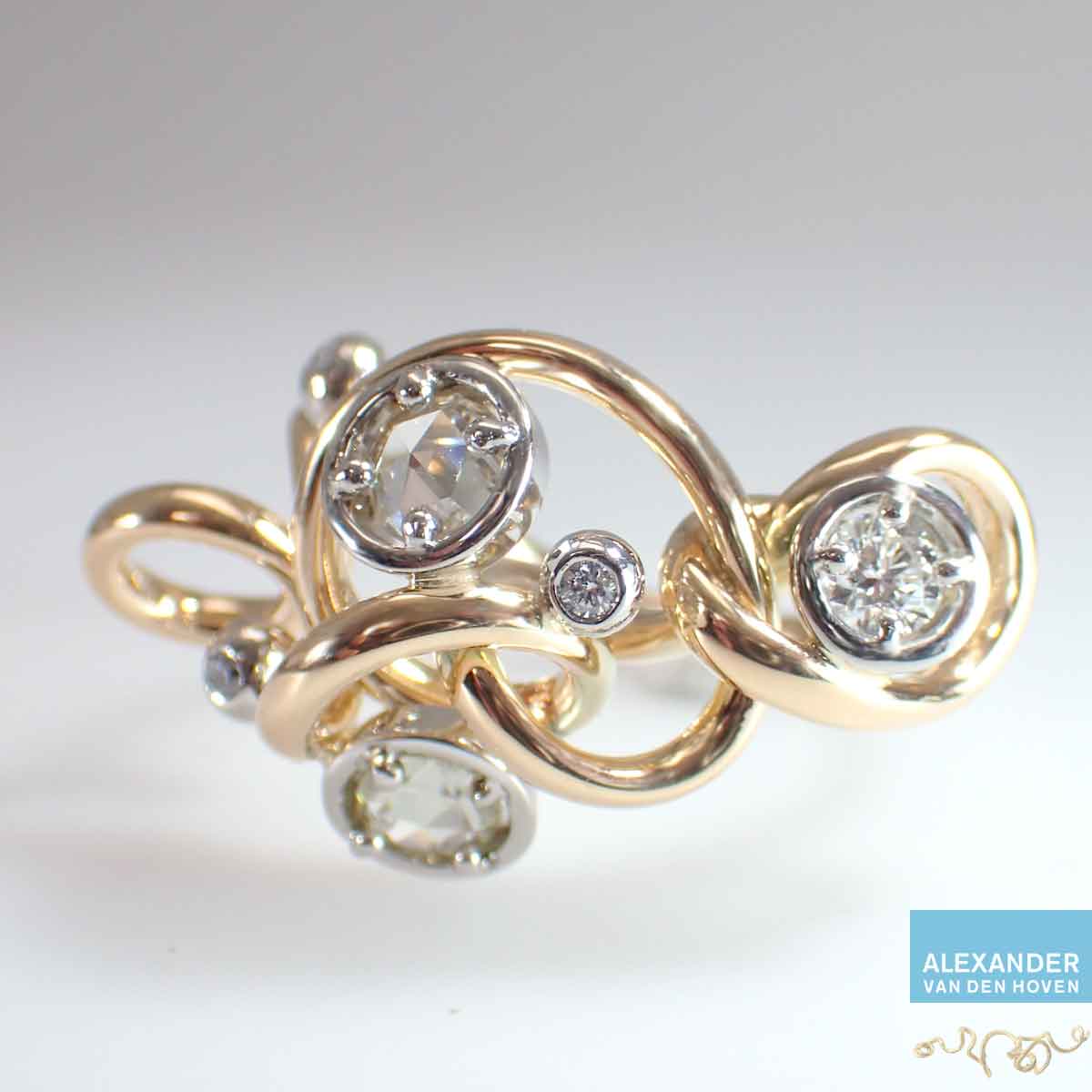 goud-en-platina-ring-met-diamanten-roos-exclusief